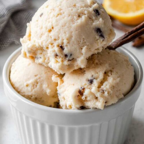 Homemade vanilla bean ice cream made with Cuisinart ice cream maker, served in a bowl